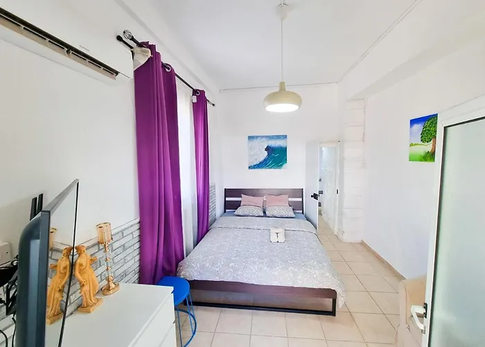 Aladdin's Auberge de jeunesse Larnaca